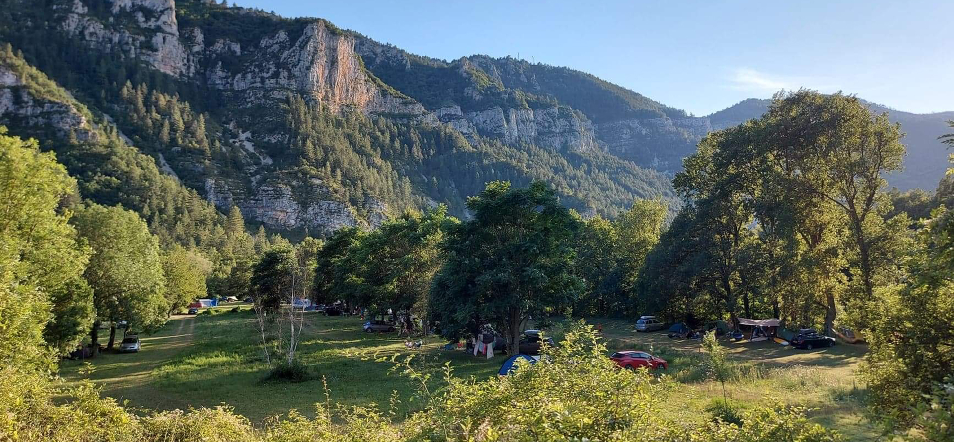 Aire naturelle Gorges du Tarn, camping Charbonnières : location vacances Lozère