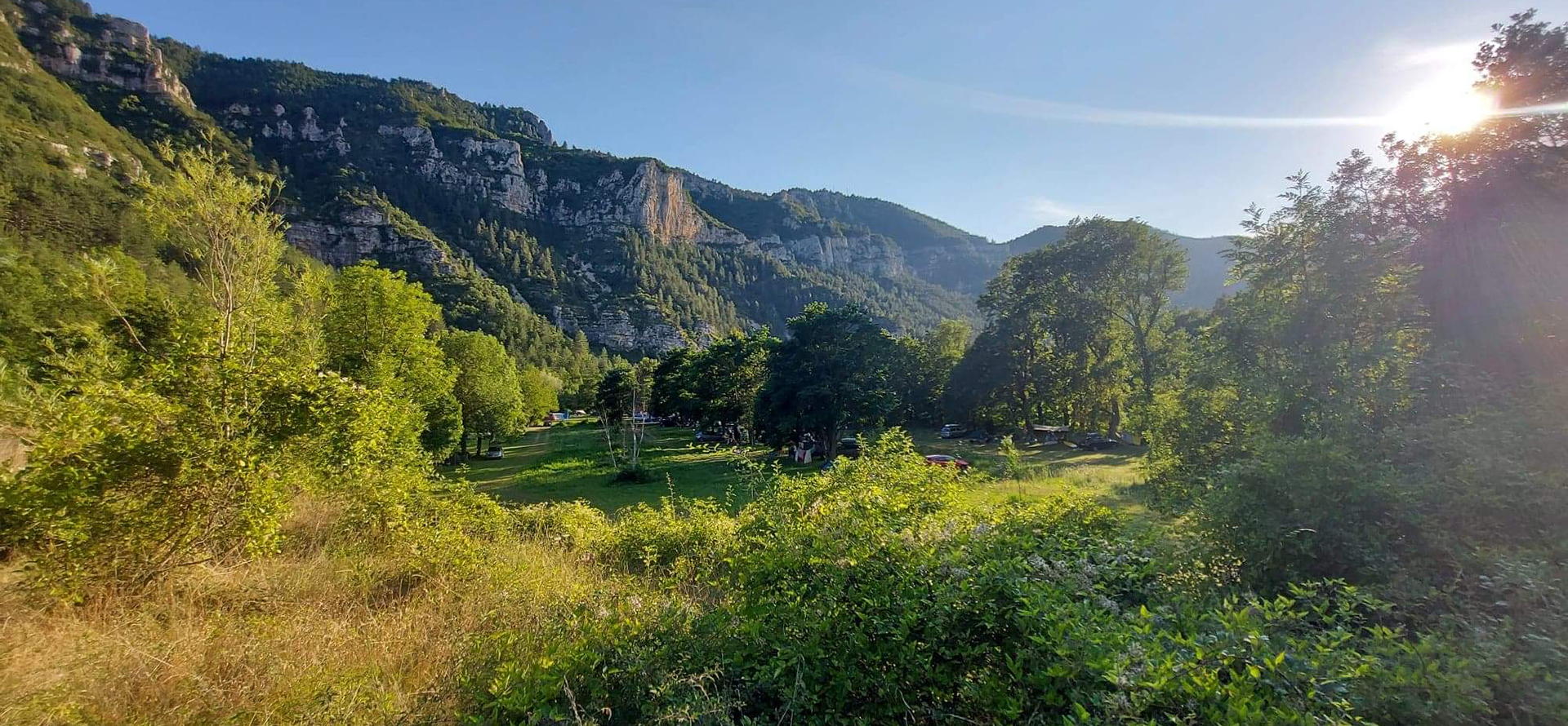 Aire naturelle Lozère, camping Charbonnières : camping Quézac